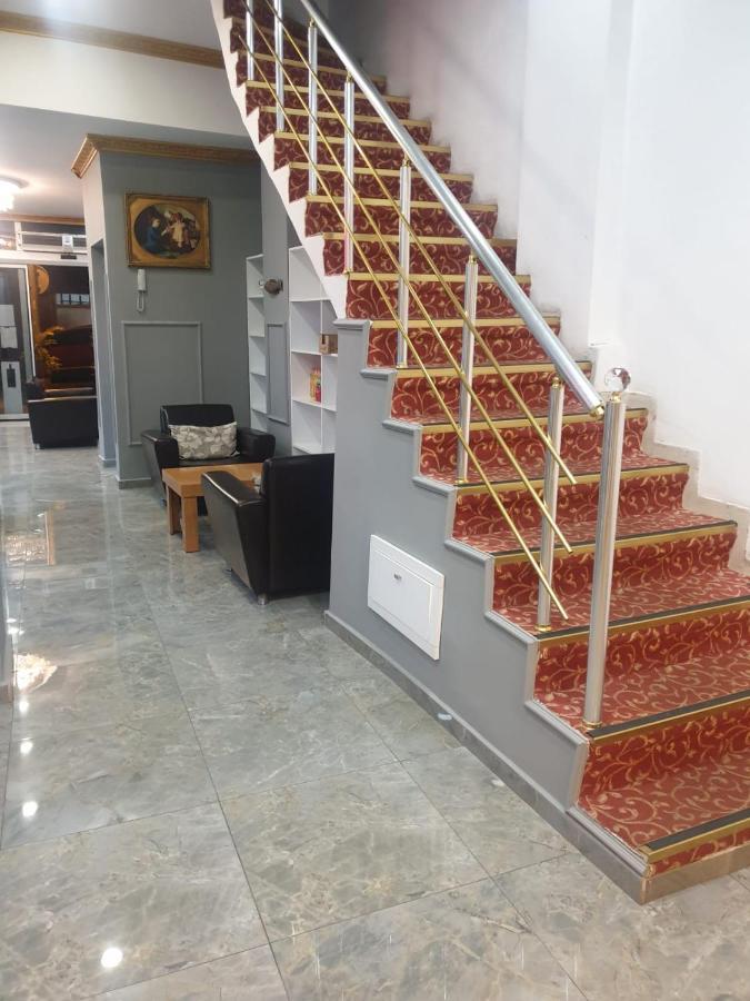 Stad Pansiyon Aile Istanbul Exterior foto